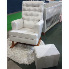 Poltrona Wave com balanço arco de madeira e puff COM QUARTO COMPLETO